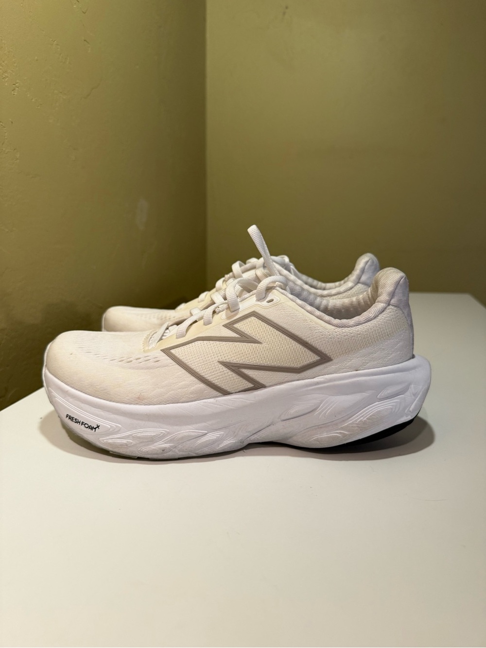 New Balance Freshj Foam X 1080v14 Shoes Women's Size 7